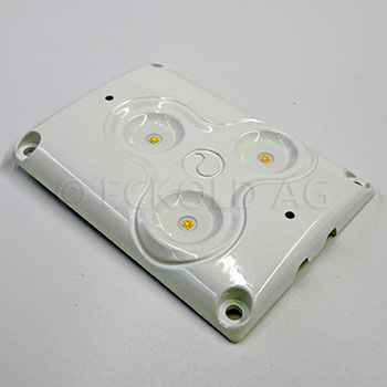 Plafonnier IRIZIUM en applique LED à 3 / 135 x 100 mm